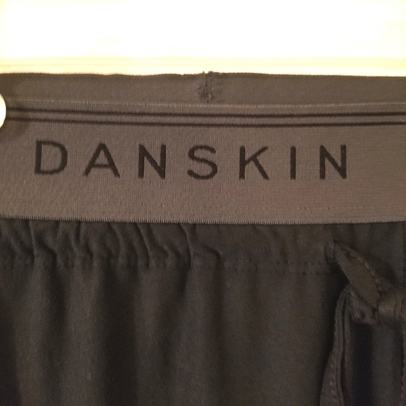 Danskin Joggers - Picture 2 of 5